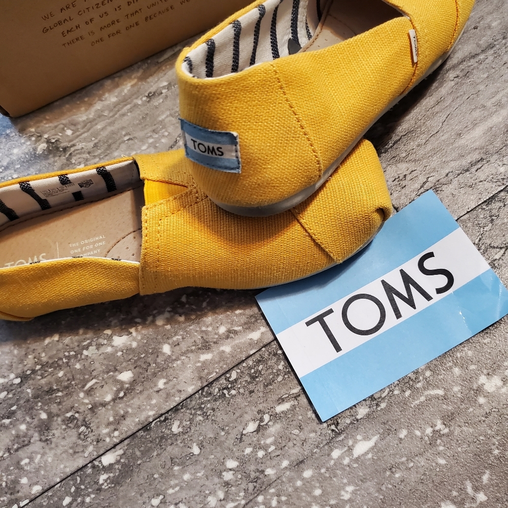 Toms shoes
